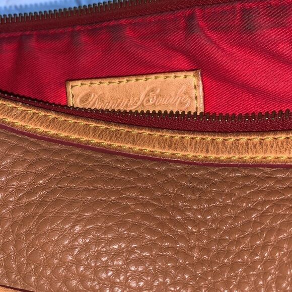 Dooney & Bourke pebbled leather shoulder bag - Picture 4 of 8